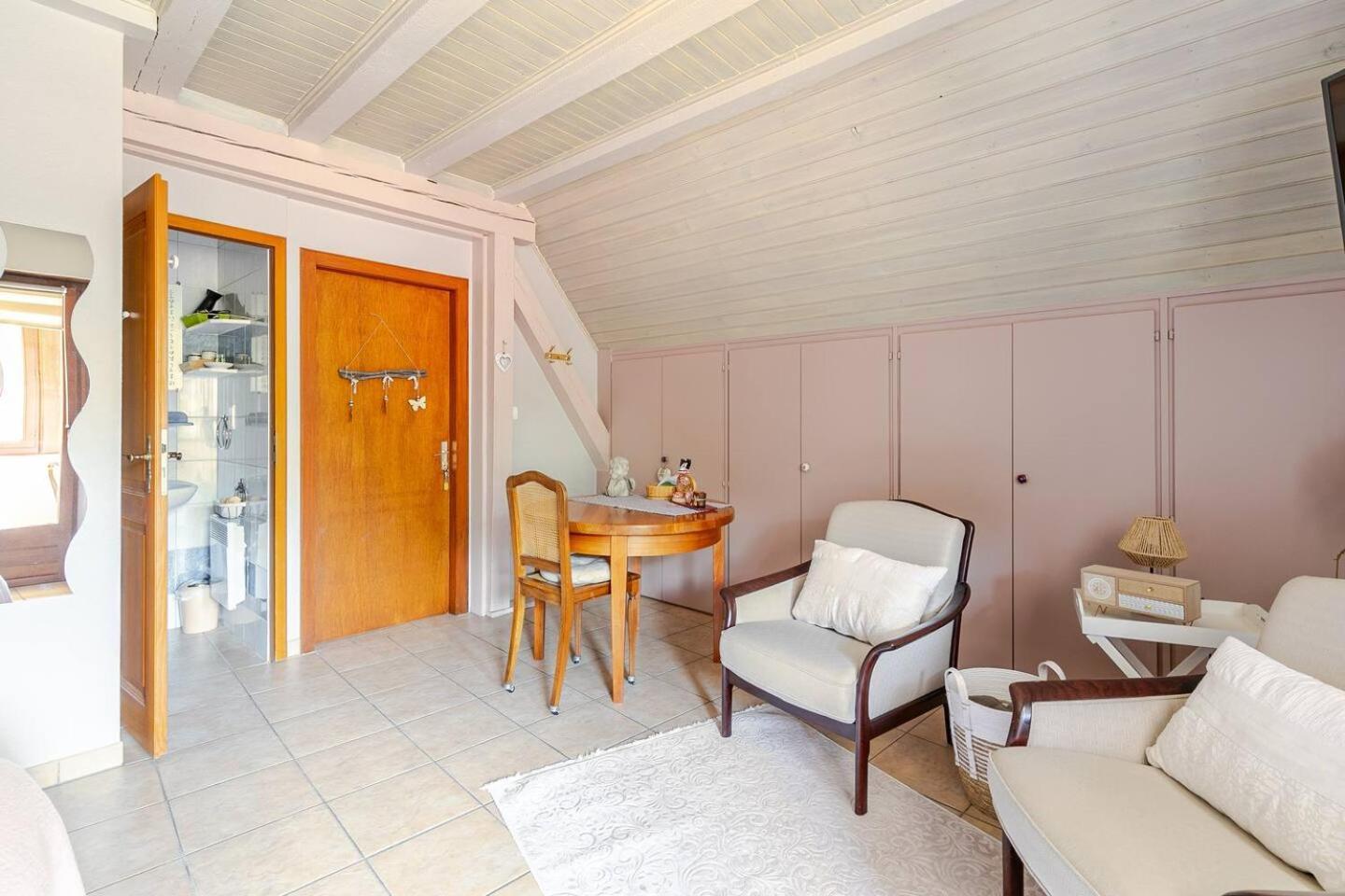 Chambre Du Vigneron - Domaine Leon Bleesz Reichsfeld ภายนอก รูปภาพ